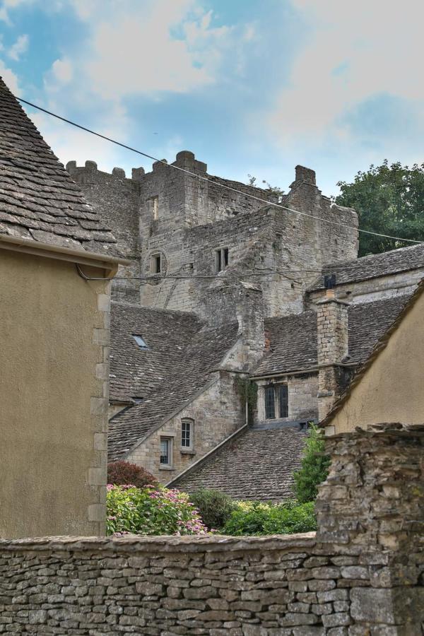 The Butlers Bungalow Beverston Castle Villa Tetbury Eksteriør billede